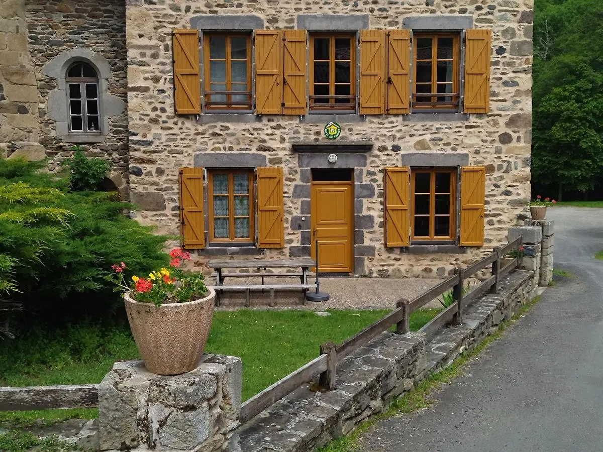 Charmant Gite Independant Au Coeur D'Un Village De Campagne Avec Cour Fermee - Fr-1-582-222 Saint-Didier-sur-Doulon Nyaraló
